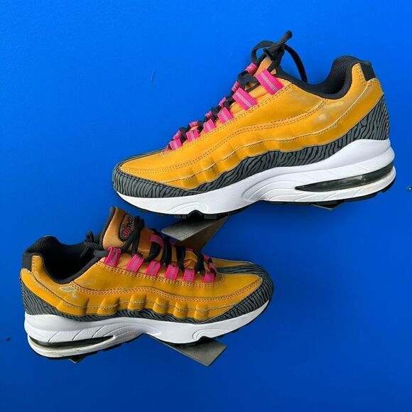 Pre-owned Sz 5.5 Y Youth GS Nike Air Max 95 Gold Pink Anthracite Run 307565-700 - Picture 2 of 6